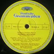 LP - Wolfgang Amadeus Mozart , Dietrich Fischer-Dieskau • Maria Stader • Hanny Steffek • Walter Berry • - Figaro's Hochzeit (Querschnitt In Deutscher Sprache)