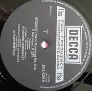 LP - Wolfgang Amadeus Mozart , Vladimir Ashkenazy , The London Symphony Orchestra , István Kertész - Piano Concerto No. 8 In C, K.246 / Piano Concerto No. 9 In E Flat, K.271 / Rondo In A, K.386
