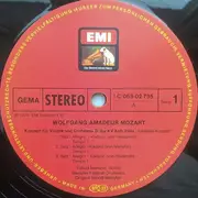LP - Yehudi Menuhin - Wolfgang Amadeus Mozart - Menuhin Festival Orchestra - Mozart : Violinkonzerte D-Dur KV Anh. 194a 'Adelaide' Und Nr.7 D-Dur KV 271a