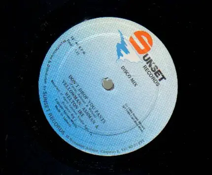 Yellowman: Ashman & Welton Irie / Hugh Griffiths - Don't drop you pants / I remember