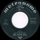7inch Vinyl Single - Acker Bilk And His Paramount Jazz Band - Liza / Cushion Foot Stomp - Universal die-cut Artist sleeve