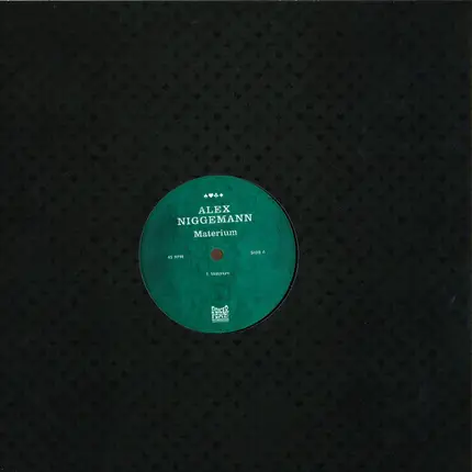 Alex Niggemann - MATERIUM