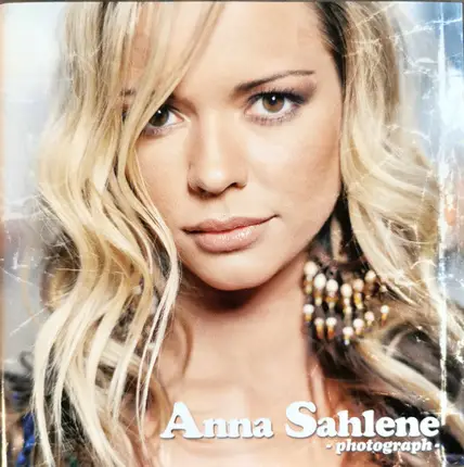 Anna Sahlene - Photograph