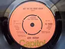 7'' - Anne Murray - Sunday Sunrise / Out On The Road Again