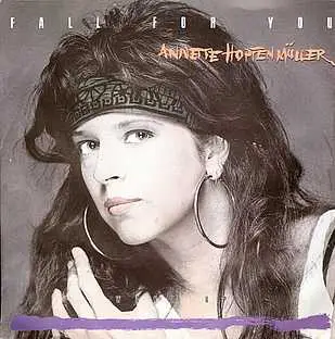 Annette Hopfenmüller - Fall For You
