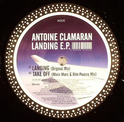 Antoine Clamaran - Landing
