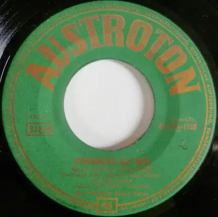 Anton Karas And His Orchestra - Zithermusik Aus Wien