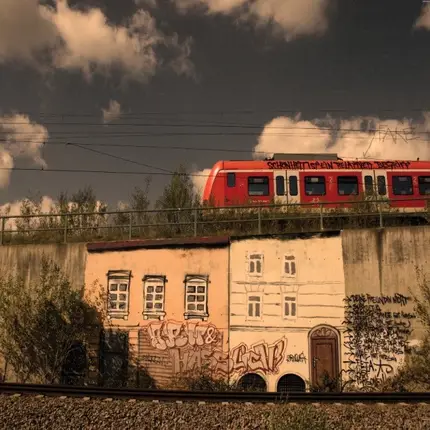 Arm Und Hässlich - Schönheit Ist Ein Relativer Begriff