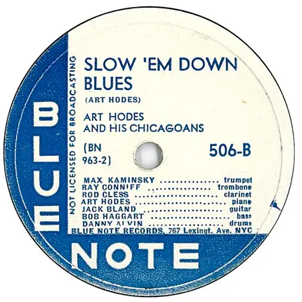 Art Hodes' Chicagoans - She's Crying For Me / Slow 'Em Down Blues