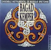 Bagad Kemper - War An Dachenn Vol. 4