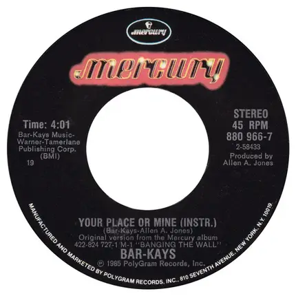 Bar-Kays - Your Place Or Mine