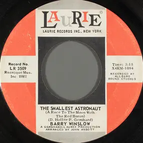 Barry Winslow - The Smallest Astronaut (A Race To The Moon With The Red Baron) / Quality Woman