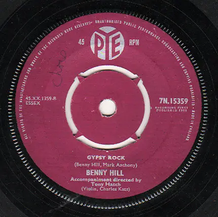 Benny Hill - Transistor Radio