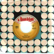 7inch Vinyl Single - Benny Maempel , Orchester Günter Gollasch / Monika Grimm Und Ruth Brandin Und Das Columbia-Quartett - Venus / Das Lied Vom Alten Plattenschrank - Company Sleeve
