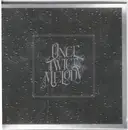 Double CD - Beach House - Once Twice Melody