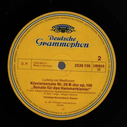 Beethoven - Piano Sonata op.106 (Christoph Eschenbach)