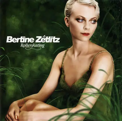 Bertine Zetlitz - Rollerskating