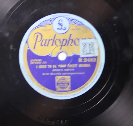 Bessie Smith - Soft Pedal Blues / I Used To Be Your Sweet Mamma
