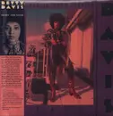 LP - Betty Davis - Crashin' from Passion - OBI / Booklet
