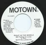 Bettye Lavette - Right In The Middle (Of Falling In Love)