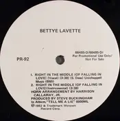 Bettye Lavette - Right In The Middle (Of Falling In Love)