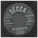 7inch Vinyl Single - Bing Crosby With The Paradise Island Trio - Where The Blue Of The Night / The Waltz You Saved For Me