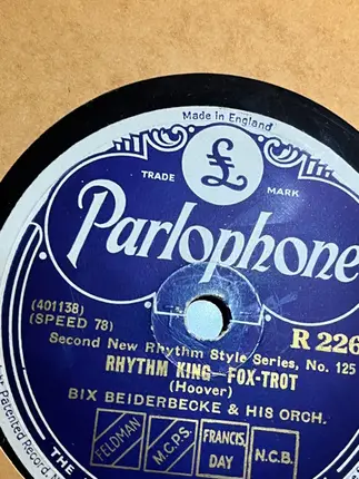 Bix Beiderbecke And His Orchestra / Miff Mole's Molers - Rhythm King / Feelin' No Pain