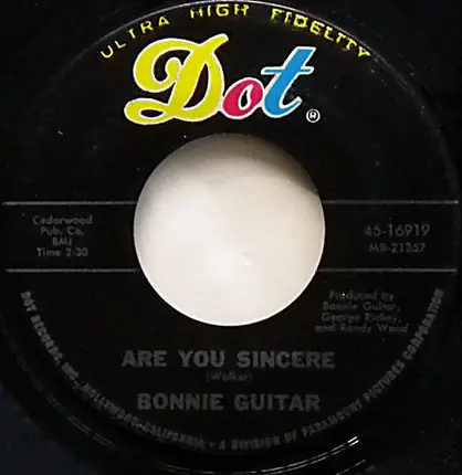 Bonnie Guitar - The Tallest Tree