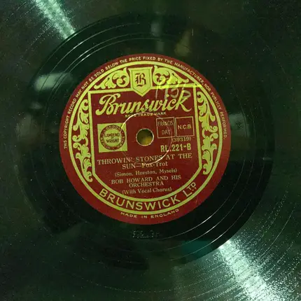 Bob Howard And His Orchestra - Whisper Sweet / Throwin' Stones At The Sun