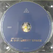 CD - Bob Holroyd - A Different Space - Digipak