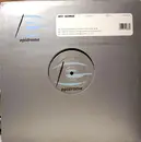 12'' - Boy George - Love Is Leaving
