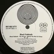 LP - Black Sabbath - Black Sabbath - German Original. Swirl Labels boxed Gema; Gatefold