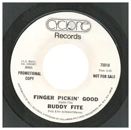 Buddy Fite - Finger Pickin' Good / Raindrops Keep Falling On My Head