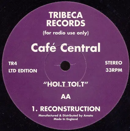 Cafe Central - HOI.T TOI.T