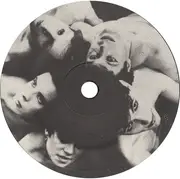 7inch Vinyl Single - Calling Hearts - Return To Base