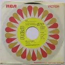 7inch Vinyl Single - Cat - Solo Flight / We're All In This Together