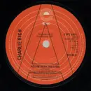 7inch Vinyl Single - Charlie Rich - Rollin' With The Flow / To Sing A Love Song