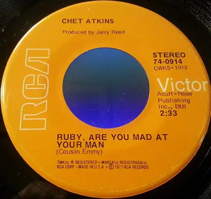 Chet Atkins - Somewhere, My Love
