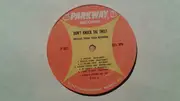 LP - Chubby Checker Also Featuring The Dovells / Carroll Brothers / Dee Dee Sharp Gamble - Don't Knock The Twist - Original Soundtrack Recording