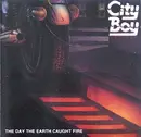 CD - City Boy - The Day The Earth Caught Fire
