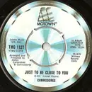7inch Vinyl Single - Commodores - Just To Be Close To You
