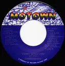 7inch Vinyl Single - Commodores - Heroes / Funky Situation