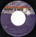 7inch Vinyl Single - Commodores - Turn Off The Lights
