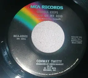 Conway Twitty - Georgia Keeps Pulling On My Ring