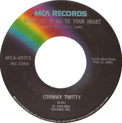 Conway Twitty - There's A Honky Tonk Angel (Who'll Let Me Back In)