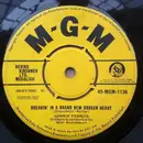 7inch Vinyl Single - Connie Francis - Breakin' In A Brand New Broken Heart