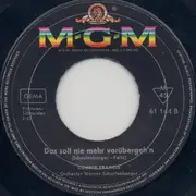 7inch Vinyl Single - Connie Francis - Es Ist So Schön, Daß Es Dich Gibt