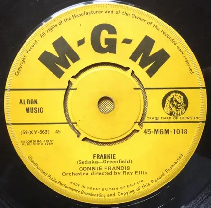 Connie Francis - Lipstick On Your Collar