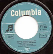 7inch Vinyl Single - Conny Froboess - Zwei Kleine Italiener / Hallo, Hallo, Hallo