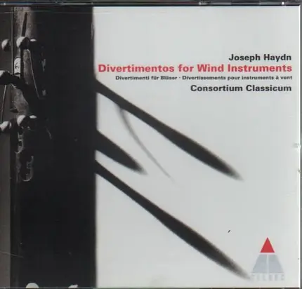 Consortium Classicum - Joseph Haydn: Divertimentos for wind instruments